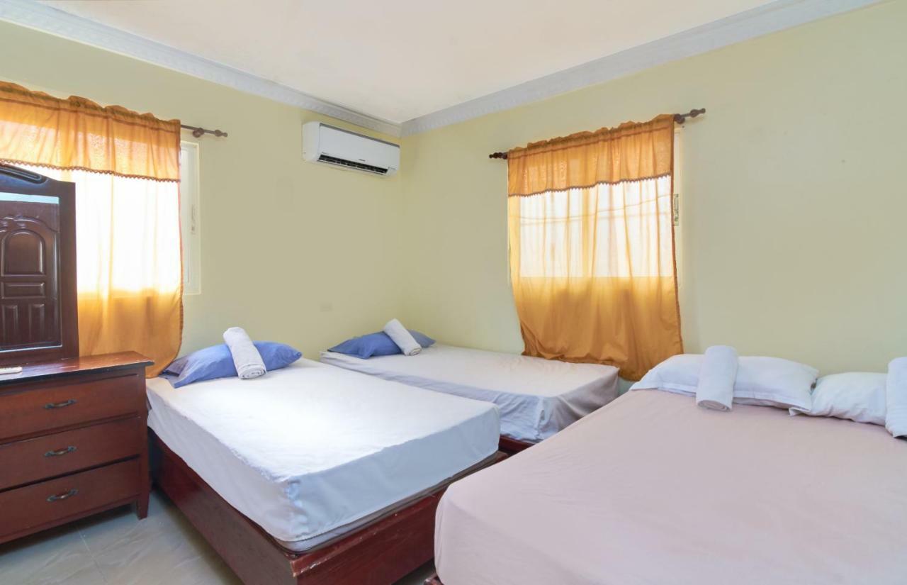 Tropical Island Aparthotel 3*