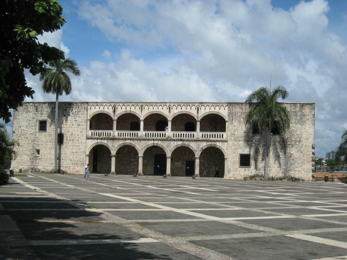 Riviera Colonial I *