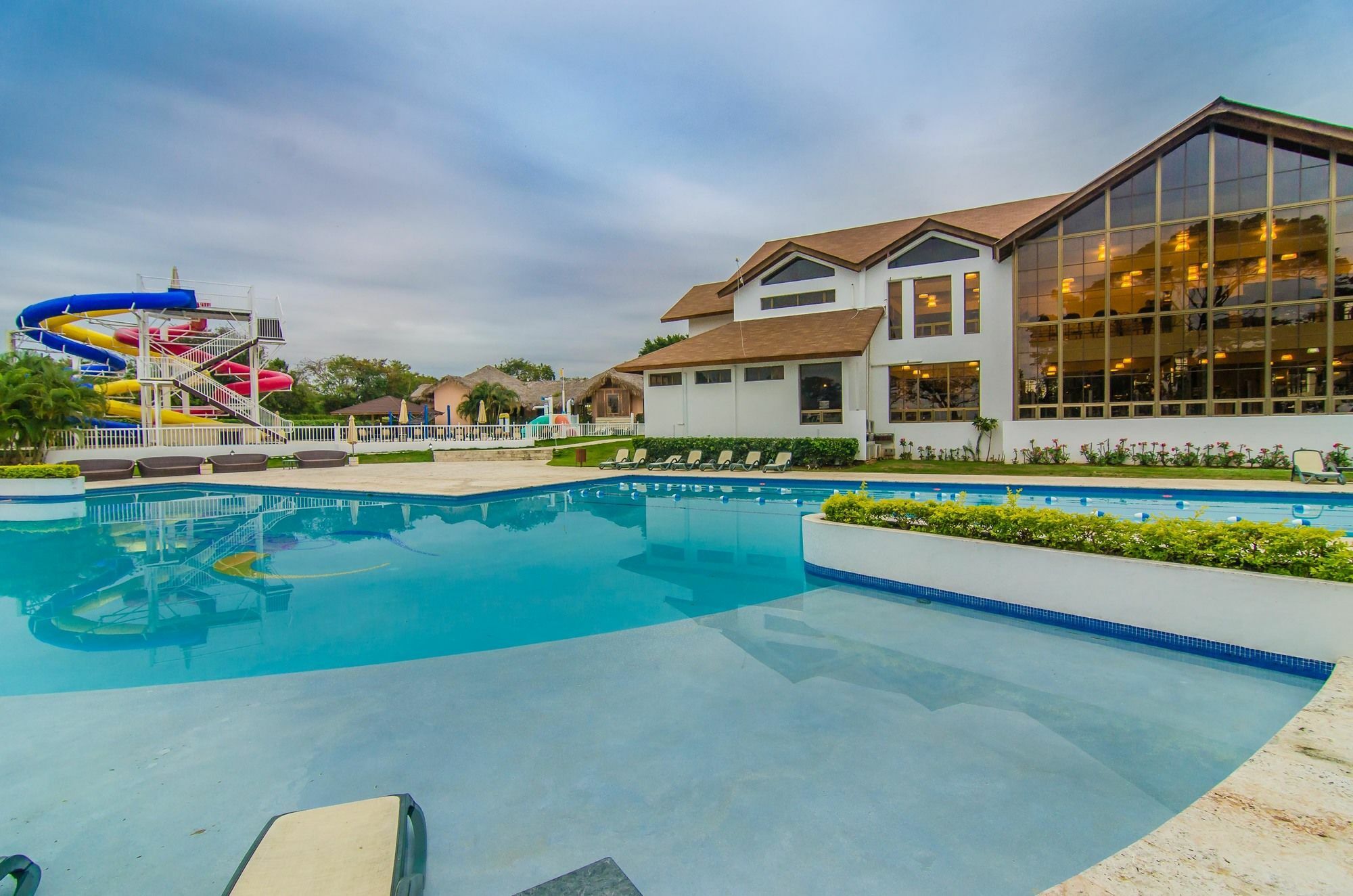 2 Bedroom At Ocean Village