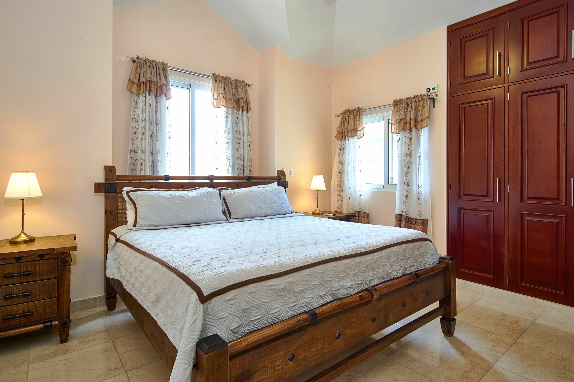 Villa 2 Bedroom At Ocean Village *