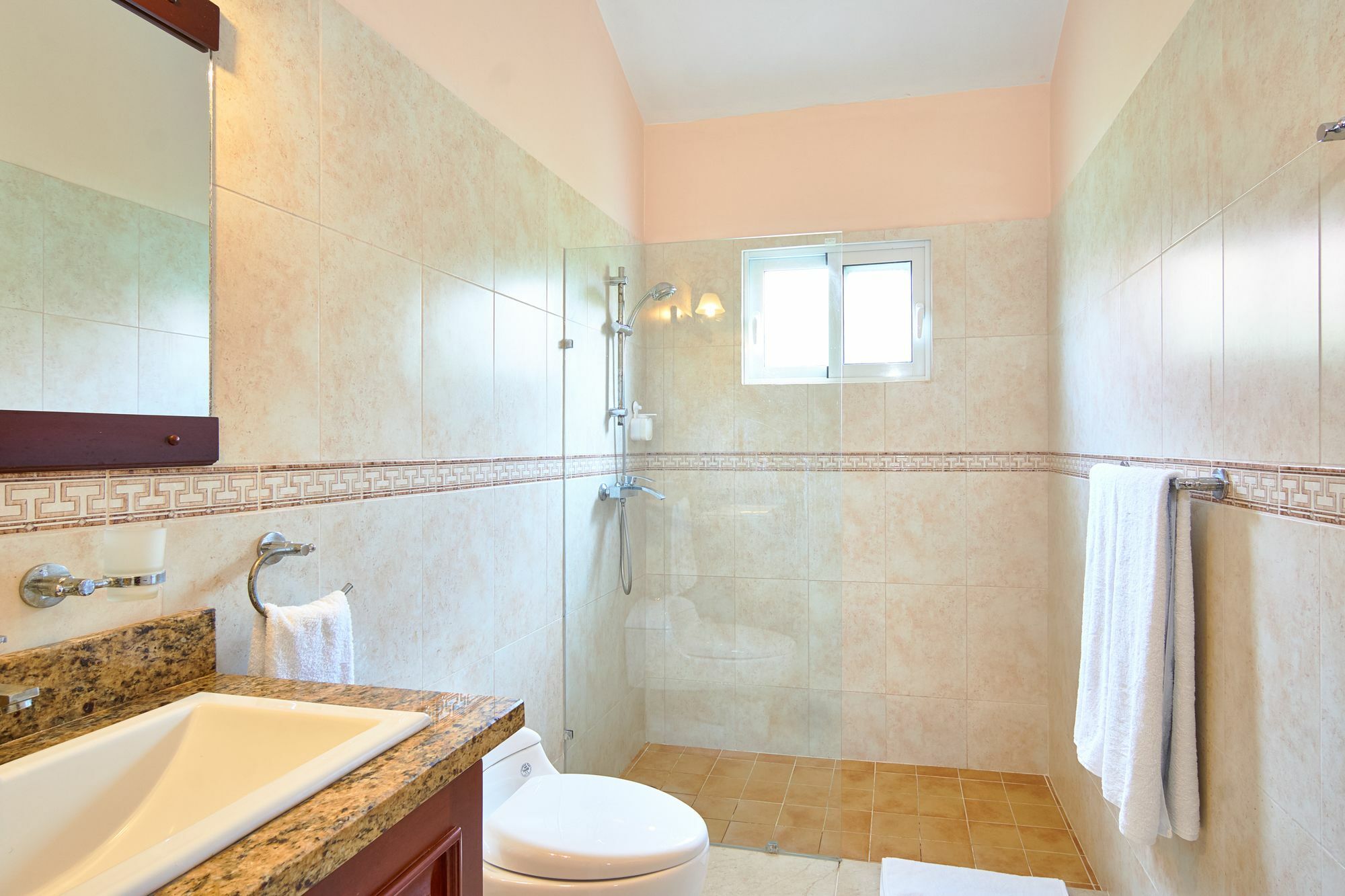 2 Bedroom At Ocean Village *