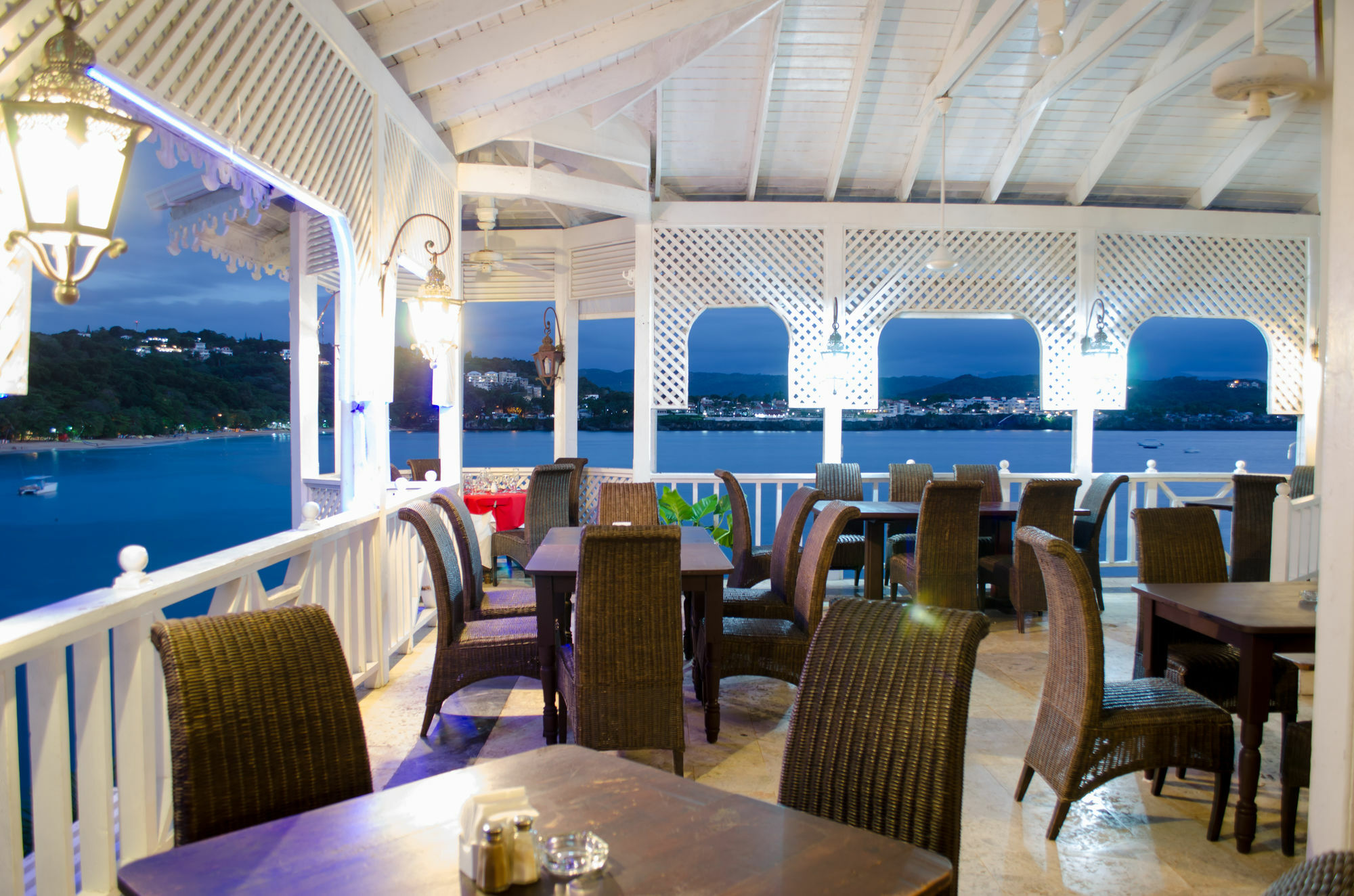 Victorian House Hotel 3*