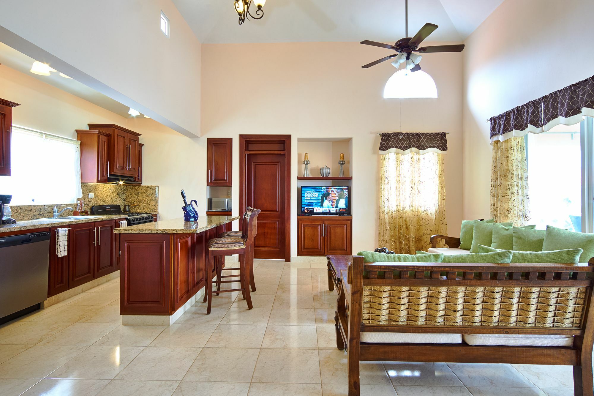 2 Bedroom At Ocean Village *