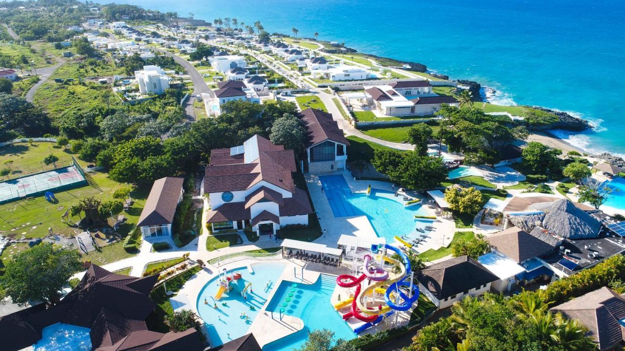 Ocean Village Hotel