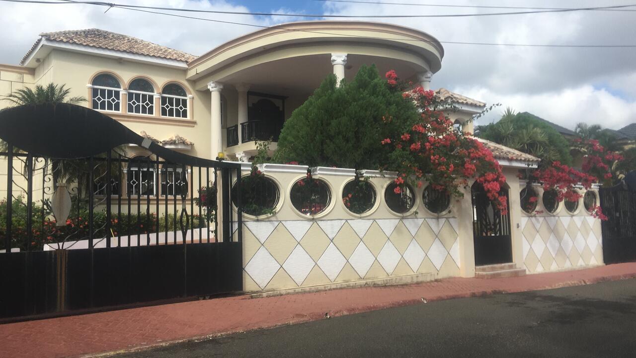 Ocean View Privacy *