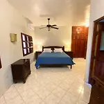 Hotel Alegria