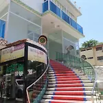 Hotel Plaza Venecia