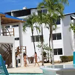 Ahnvee Resort (Adults Only)