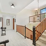 Spacious 4 Bedroom Villa With Pool, Touring Cart & Maid