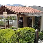 Altocerro Villas Hotel & Camping