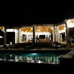 Hotel Don Bululo Camping Lodge