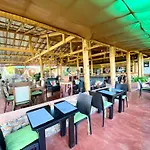 Arena Oceanview Hotel & La Terraza Restaurant