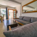 Kite Beach Oceanfront 1St Row Two Bedrooms And Patio