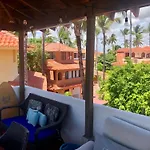 V&V Beach House