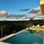 Villa Vertigo