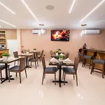 Melina Hotel