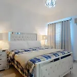 Escape Apartments, Balcony, Pool, Gym & Spa In La Julia