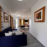 Apartamento Carey