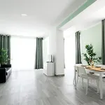 Apartment With Pool