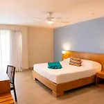 Coral Costa Caribe Beach Resort