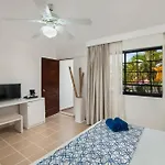 Bluebay Villas Doradas Adults Only