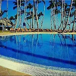 Coson Bay Hotel And Residence