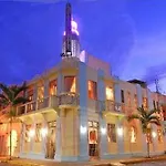 Foreigner\'S Club Hotel