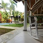 Villa Coco Beach