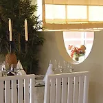 Lifestyle Crown Residence Suites (Adults Only)