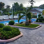 Ria Apartahotel