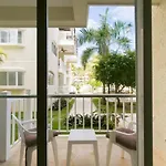 Beach Residence B2