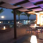 Sea Winds With Direct Ocean Views