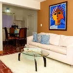 Onyx Aparta Hotel