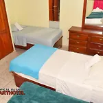Tropical Island Apartahotel