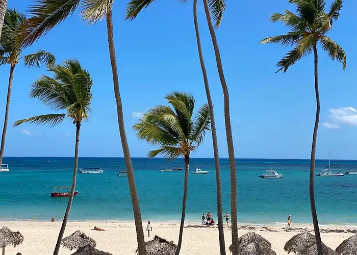 Villas & Apartments Playa Los Corales - Wifi, Bbq-Grill, Beach Club
