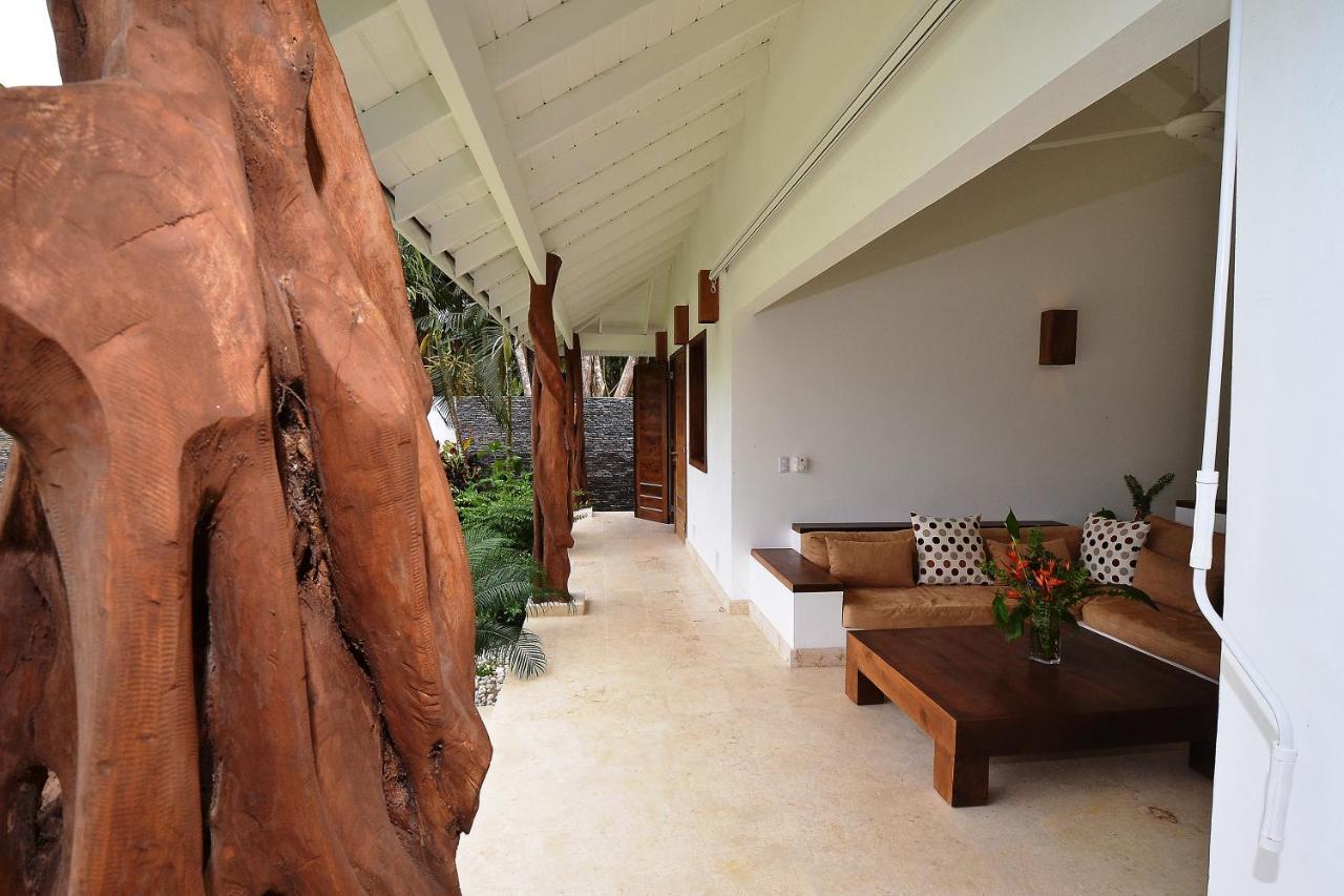 Terrenas Front And Garden *