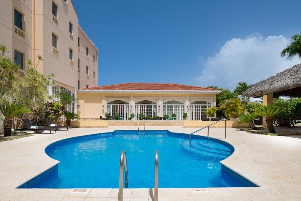 Four Points By Sheraton 4*