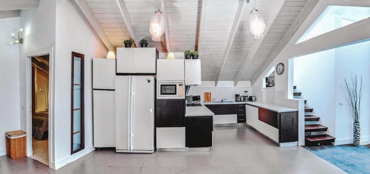 Dream Beachfront - 4-bedroom Penthouse With Rooftop Bbq & Ocean Views Apartment *