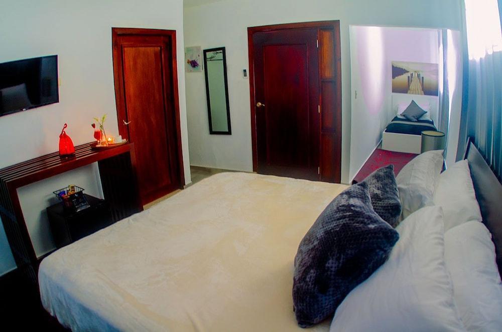 Casa Jum Hotel 3*