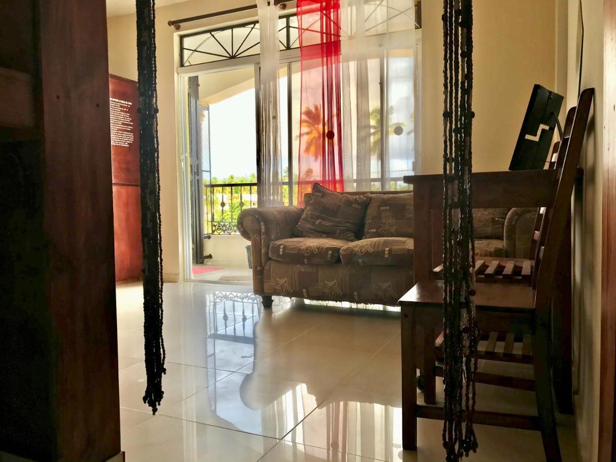 Private Rooms-art Guest house Punta Cana