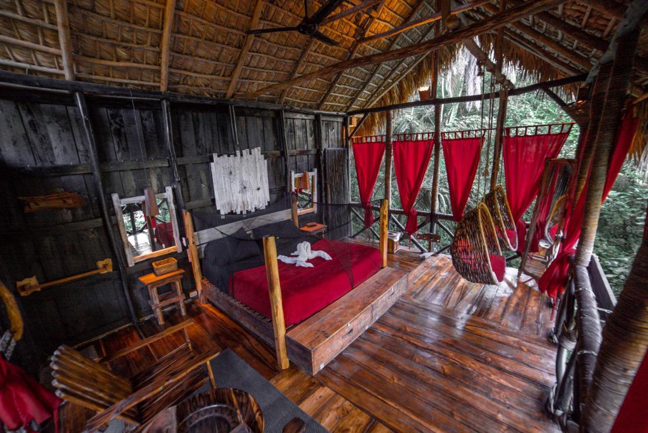 Dominican Tree House Village 2* El Valle