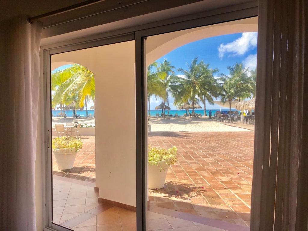 Ocean Front 3br @cadaquescaribe Bayahibe Apartment
