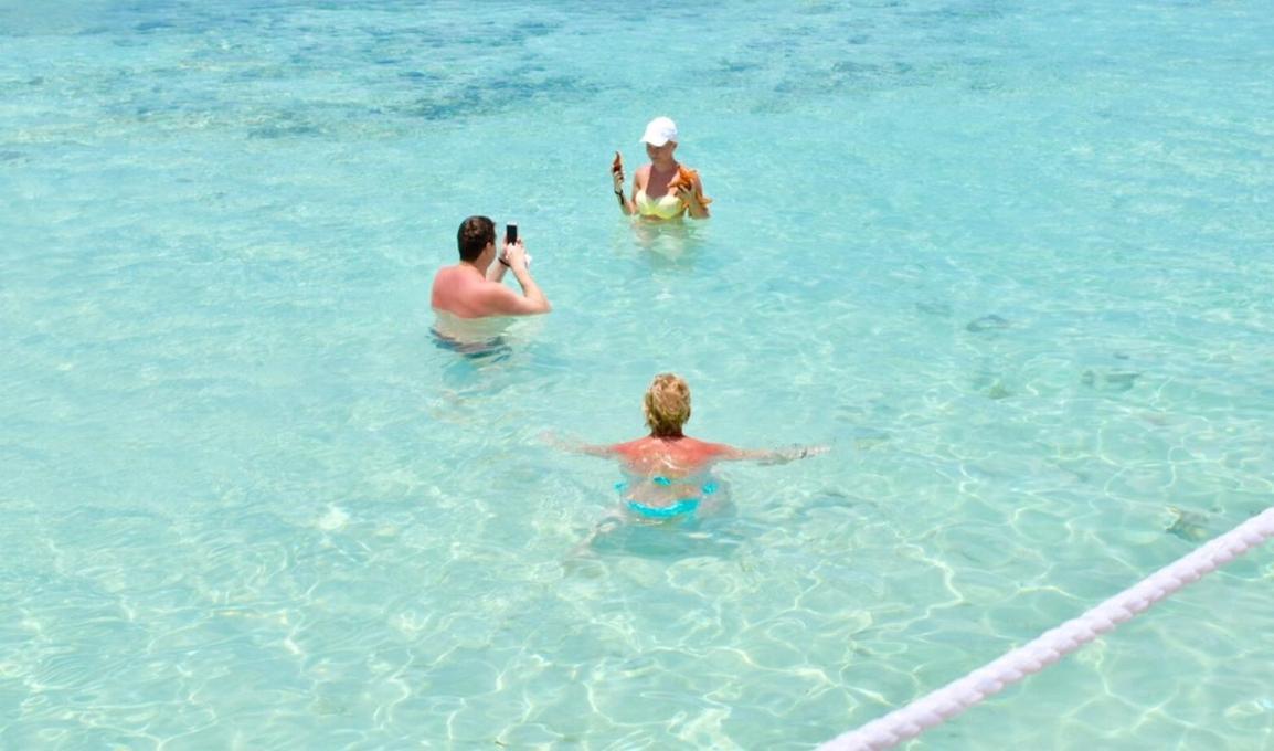 Apartment Ocean Front 3br @cadaquescaribe Bayahibe San Rafael del Yuma