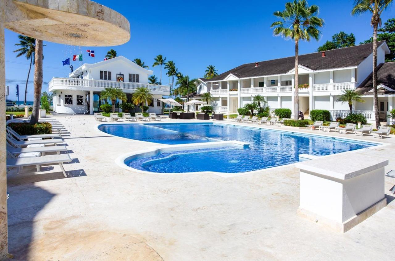 Albachiara - Terrenas Hotel