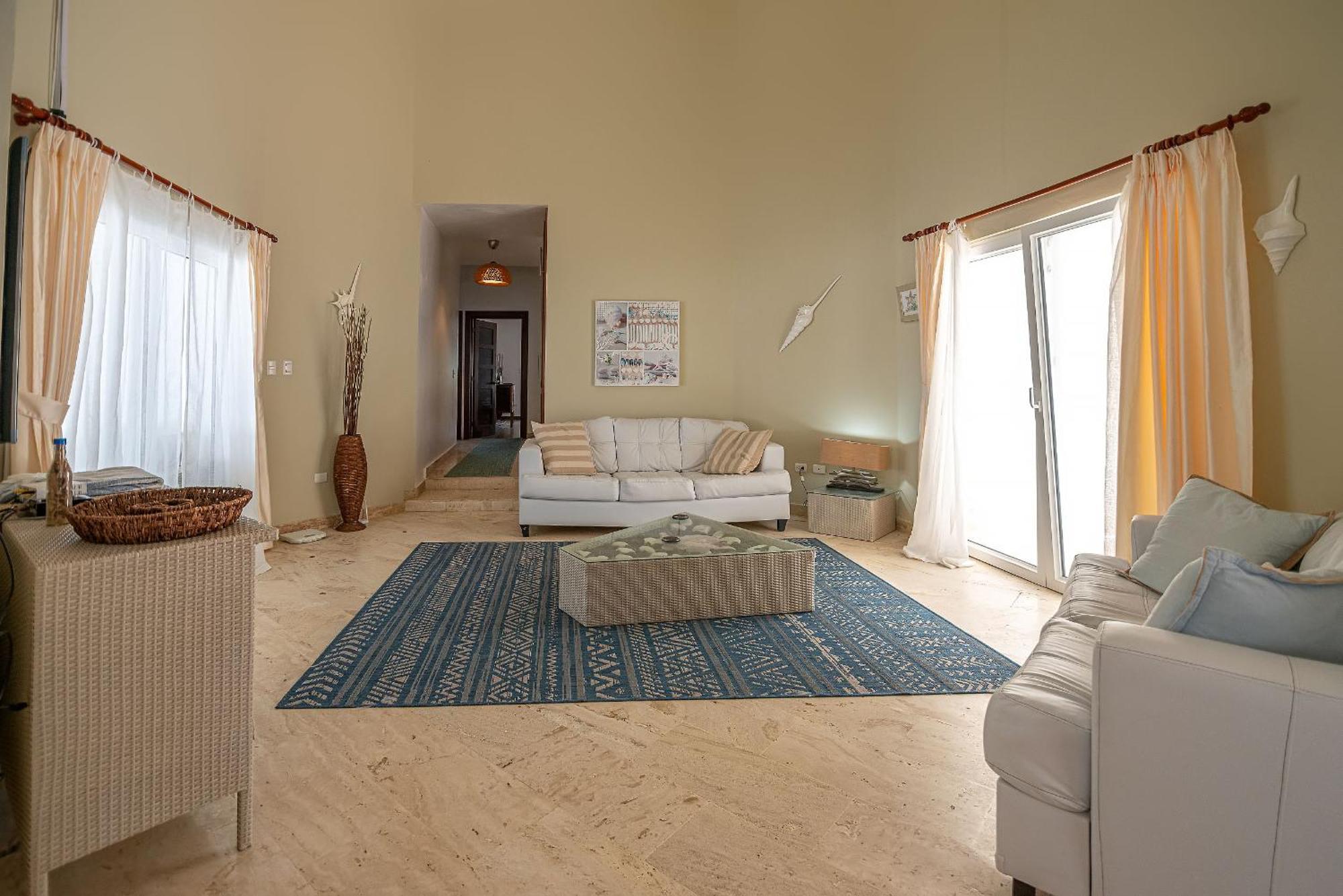 Playa Laguna 155 4 Bedroom Villa