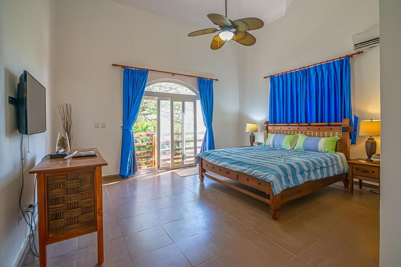 Playa Laguna 155 4 Bedroom * Sosua