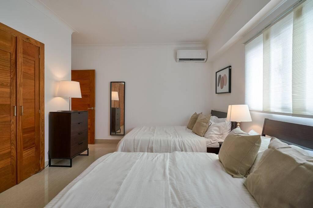 Escape Apartments, Balcony, Pool, Gym & In La Julia