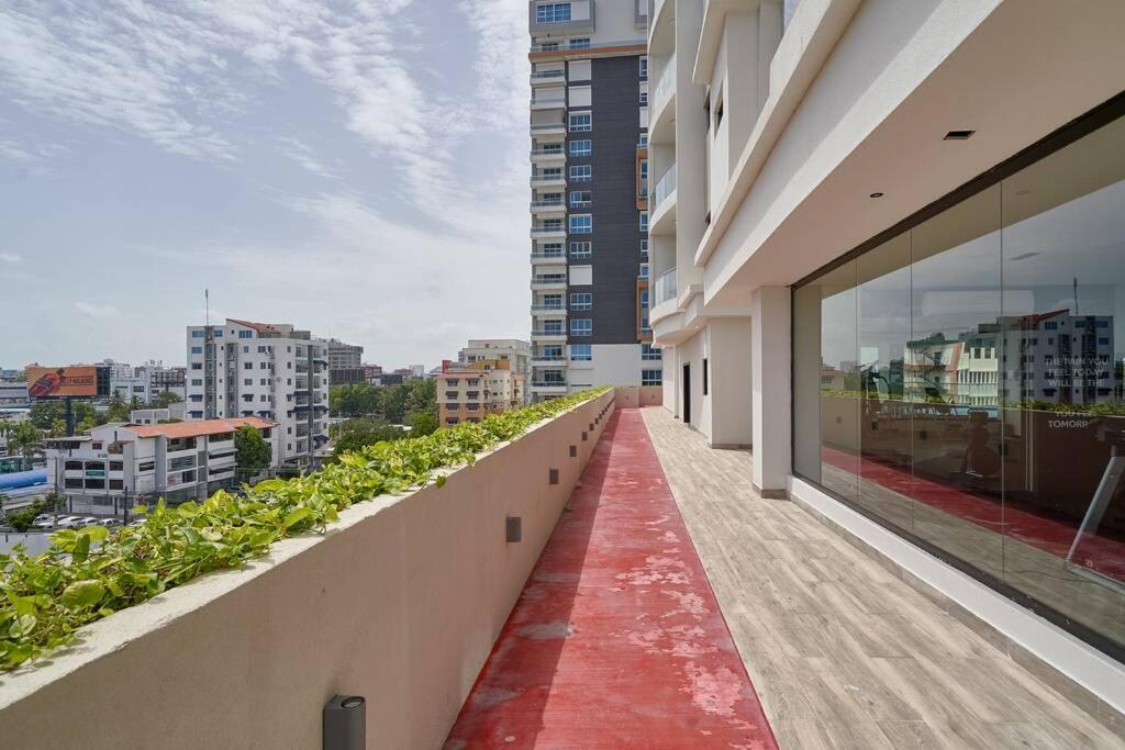 Escape Apartments, Balcony, Pool, Gym & In La Julia Santo Domingo