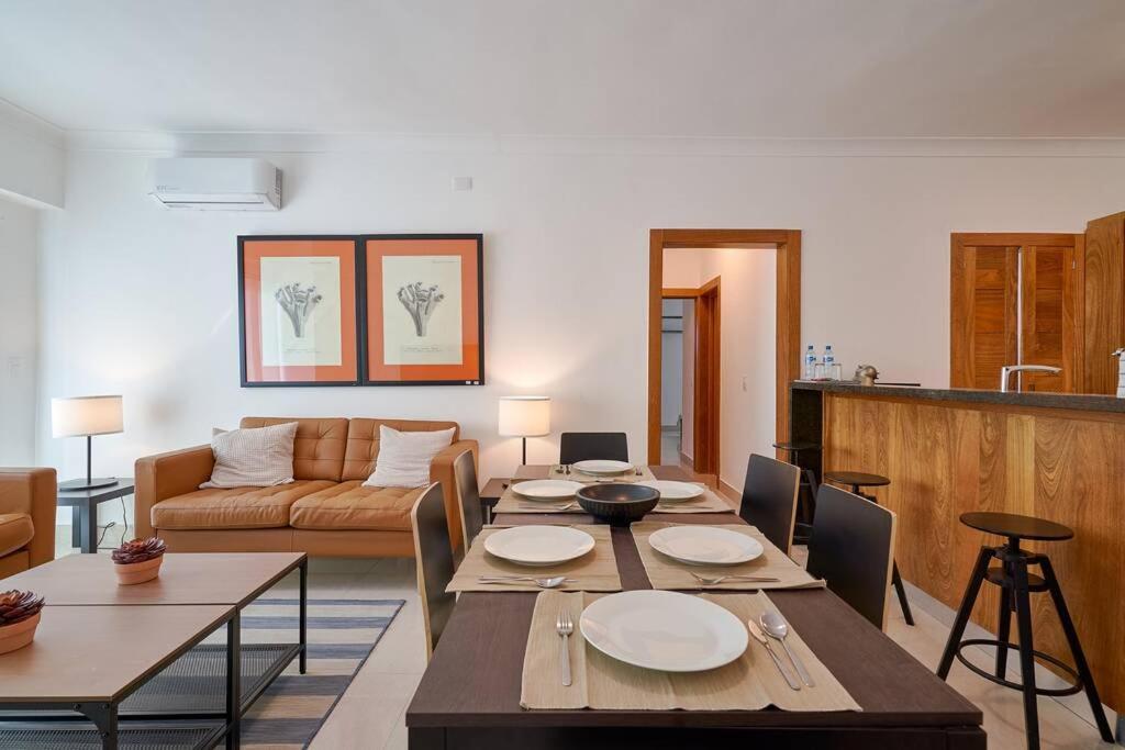 Escape Apartments, Balcony, Pool, Gym & In La Julia *