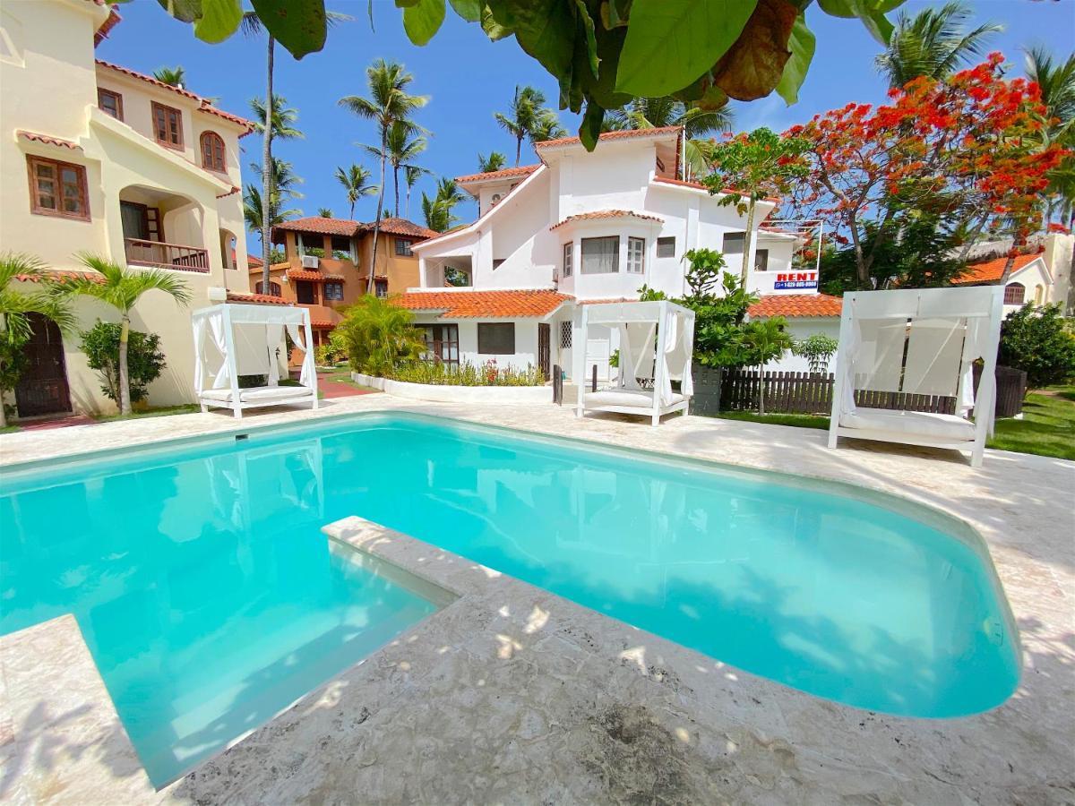 Deluxe Playa Corales - Pool, Bbq, Club, Wifi *